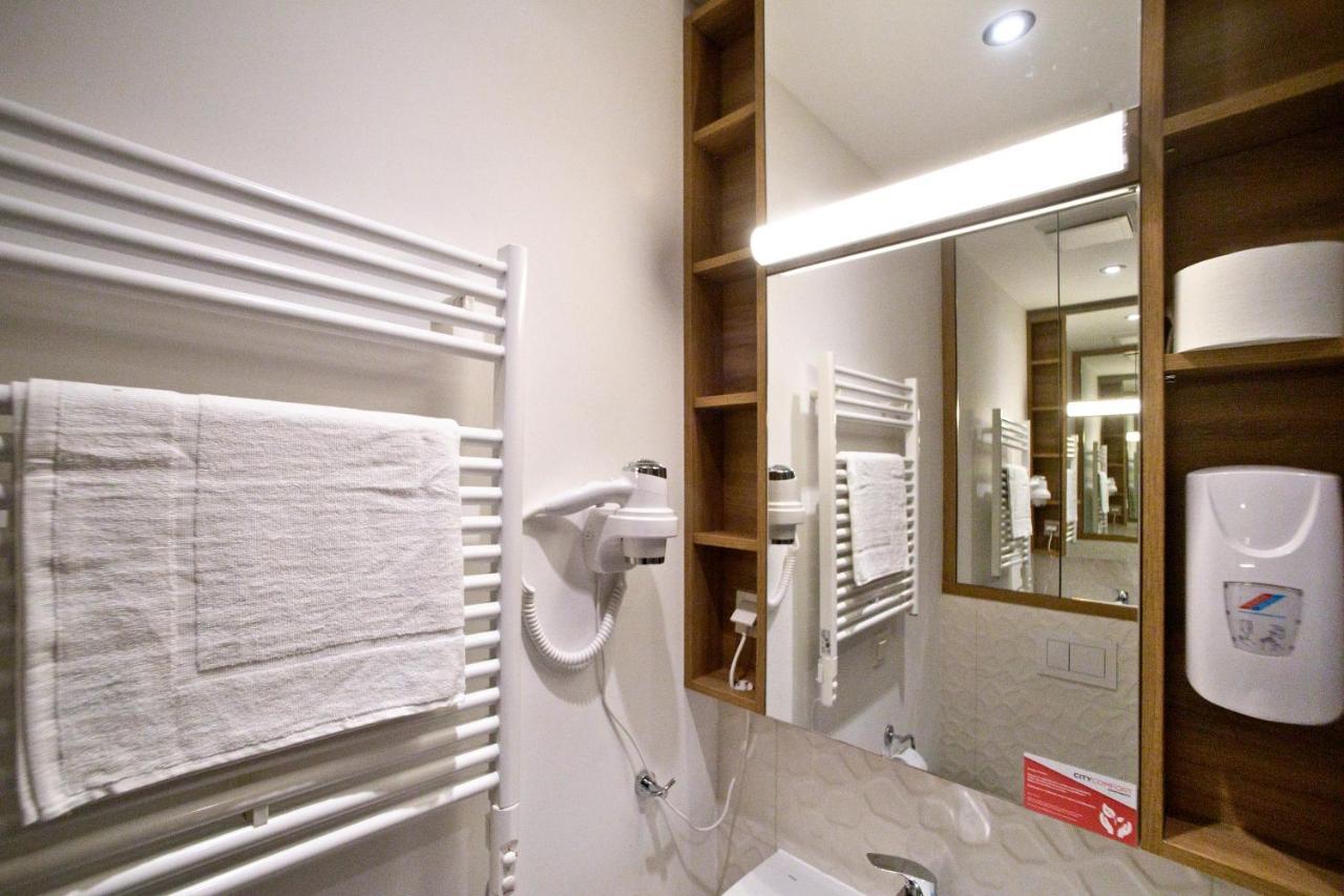 Wolska Serviced Apartments Warsaw Luaran gambar